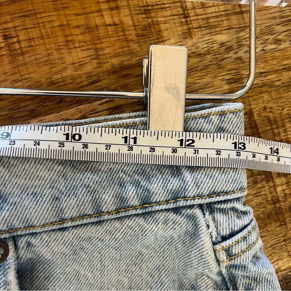 Pilcro Anthropologie Distressed Denim Mini Skirt Light Wash Raw Hem 2 - Picture 4 of 8